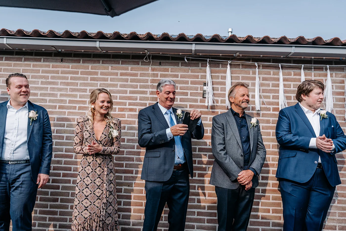 Bente & Jeroen, trouwfotografie bij Auberge du Bonheur in Tilburg: foto 14