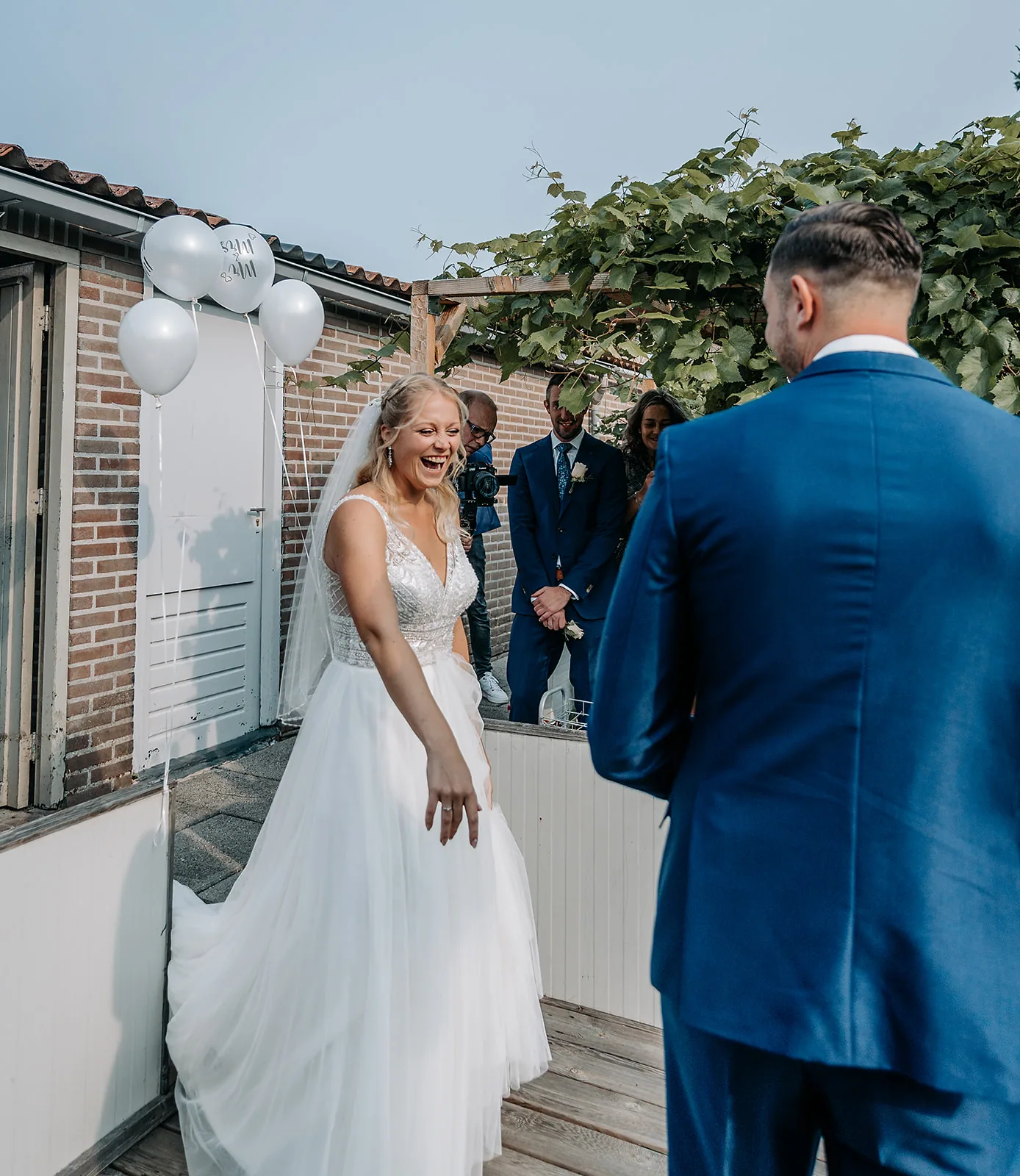 Bente & Jeroen, trouwfotografie bij Auberge du Bonheur in Tilburg: foto 3