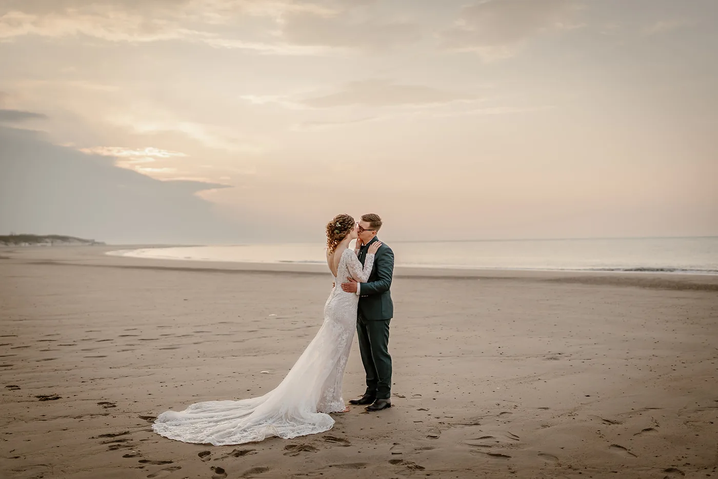 Nadieh & Sander, bruiloft in Zeeland door TWP Weddings: foto 15