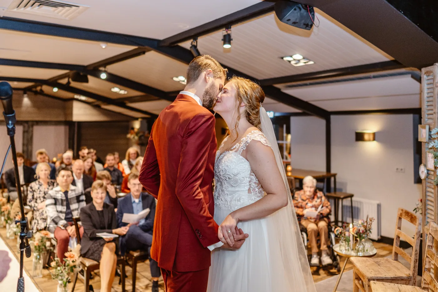 Andrea & Luuk, bruiloft bij De Weistaar, Maarsbergen, foto 54