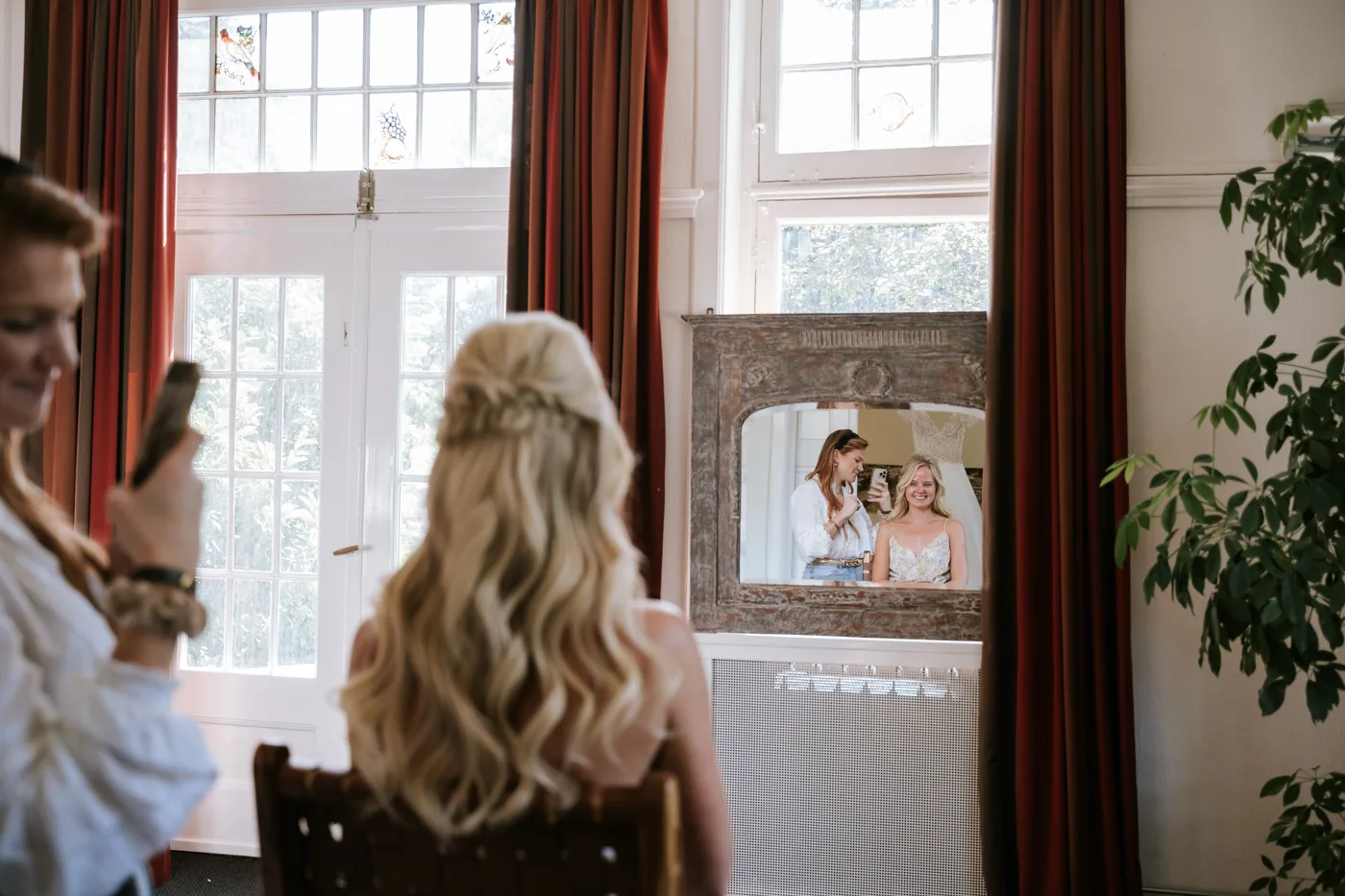 Charlotte & Jeroen, bruiloft bij De Phil, Tilburg, foto 6