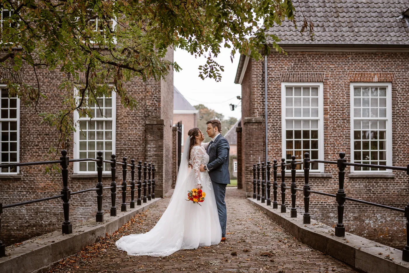 Dyonne & Nick, bruiloft bij Een kasteel, Nederland, foto 40
