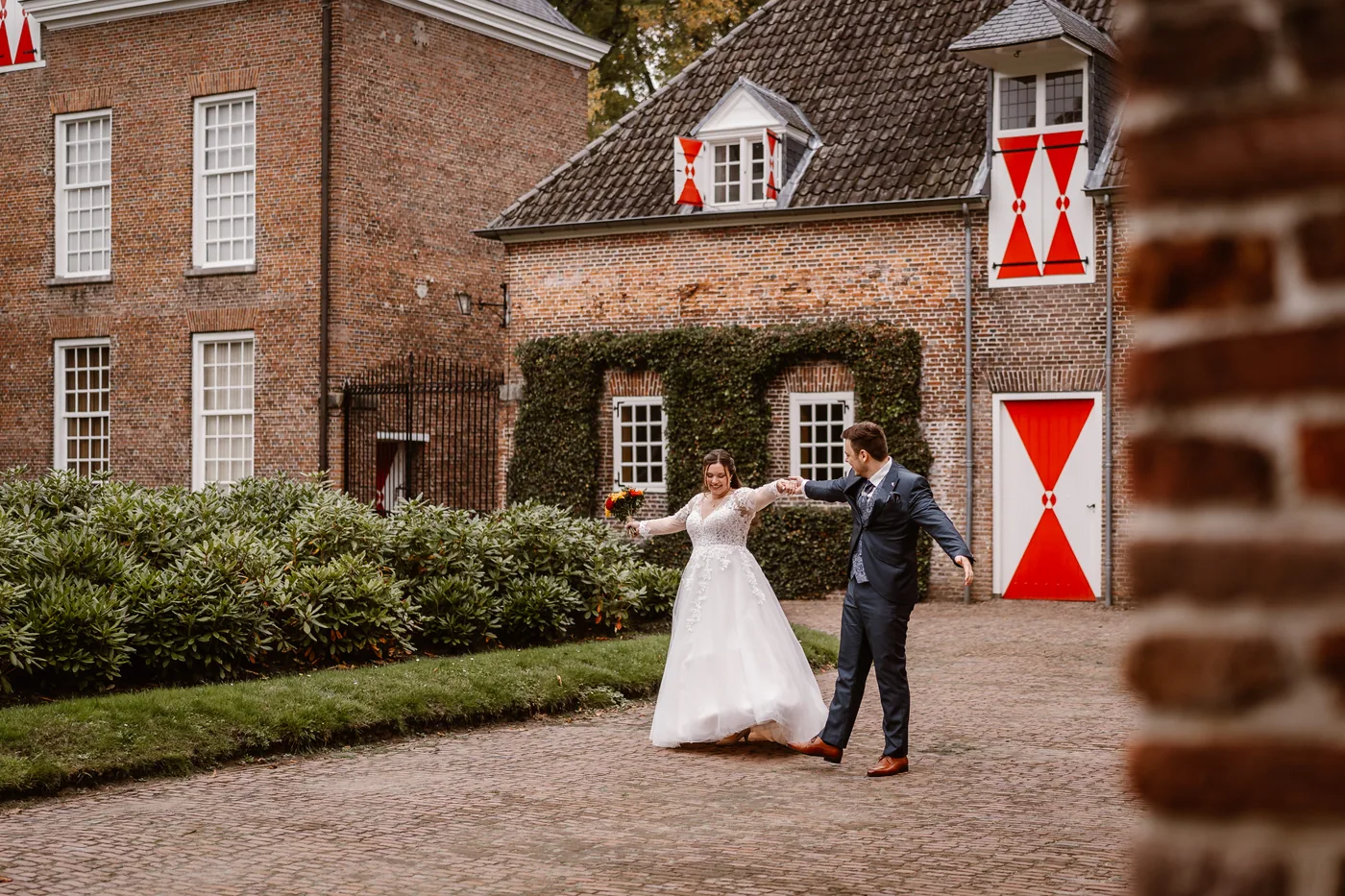 Dyonne & Nick, bruiloft bij Een kasteel, Nederland, foto 71