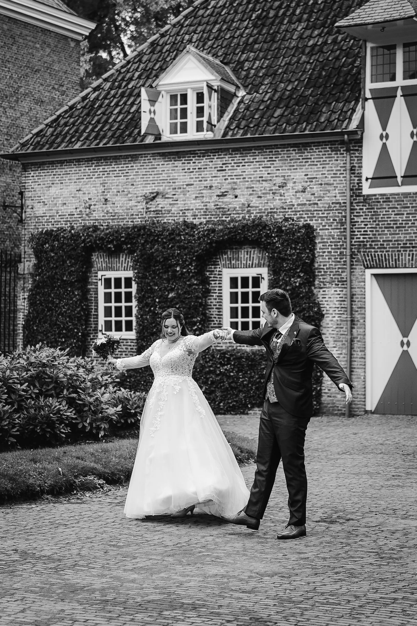 Dyonne & Nick, bruiloft bij Een kasteel, Nederland, foto 72
