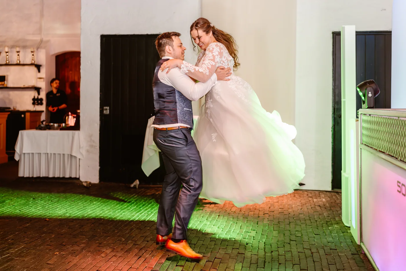 Dyonne & Nick, bruiloft bij Een kasteel, Nederland, foto 92
