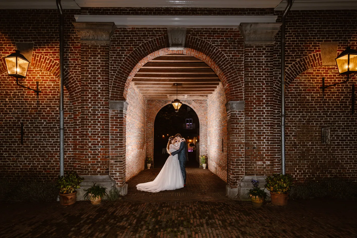 Dyonne & Nick, bruiloft bij Een kasteel, Nederland, foto 94
