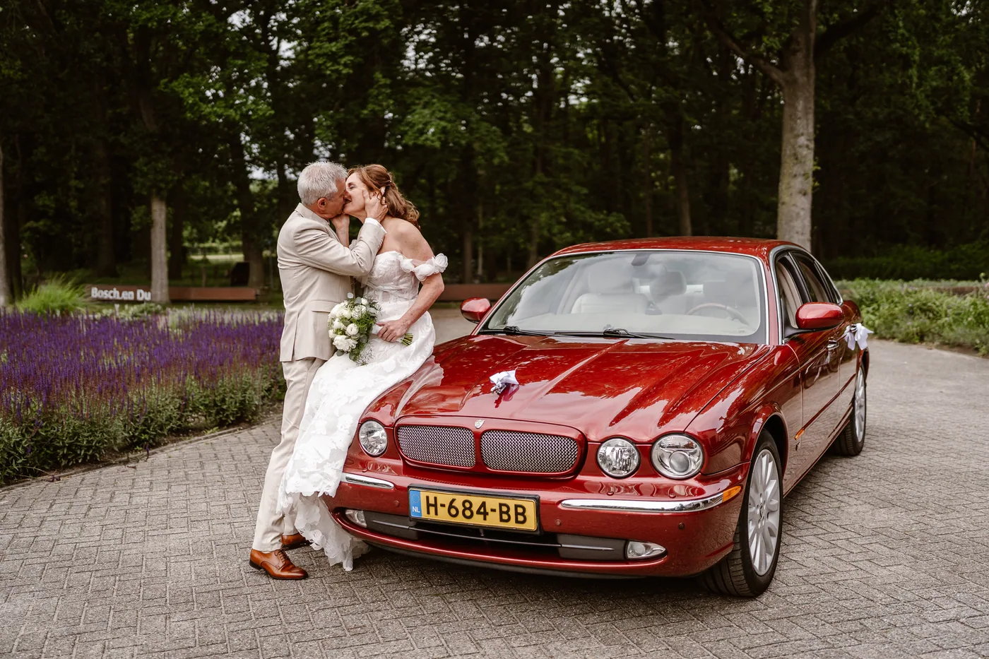 Hester & Joost, trouwfotografie bij Bosch en Duin in Udenhout: foto 6