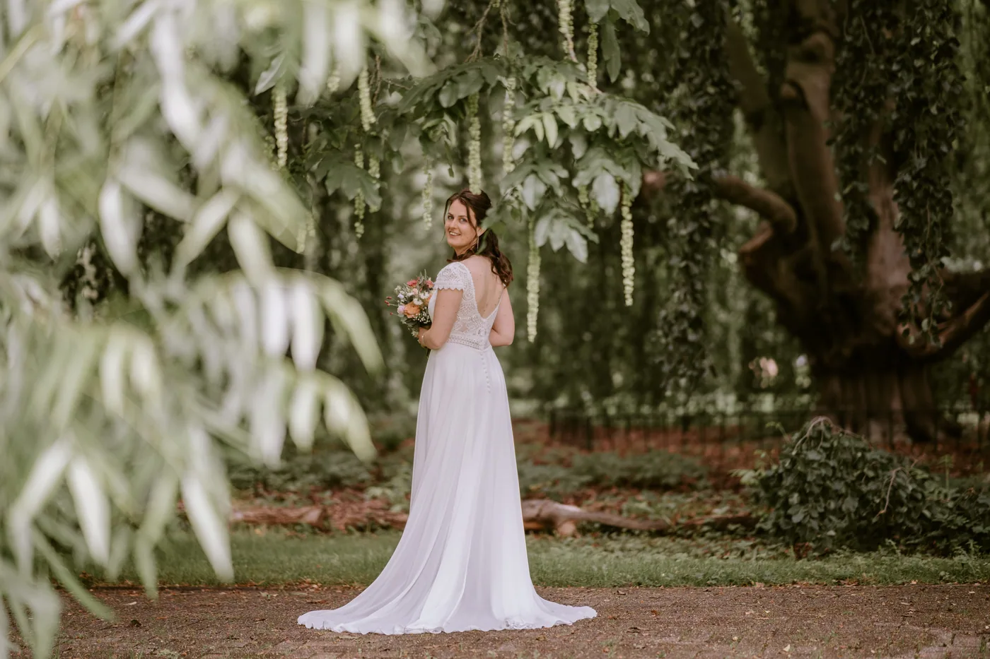 Leonie & Martijn, trouwfotografie bij Beneden Sas in De Heen: foto 5