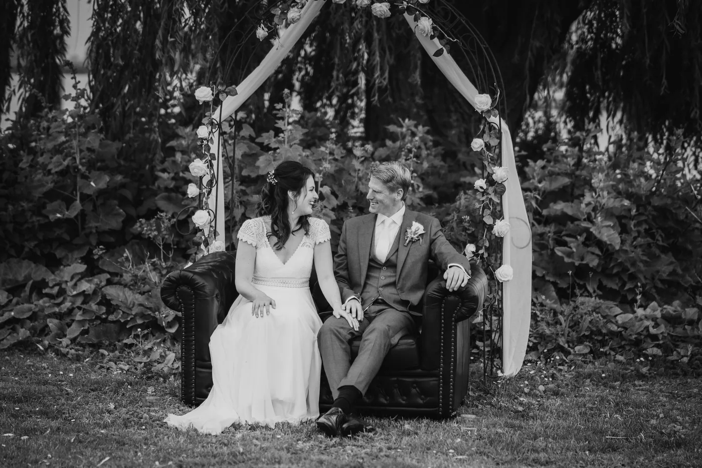 Leonie & Martijn, bruiloft bij Beneden Sas, De Heen, foto 58