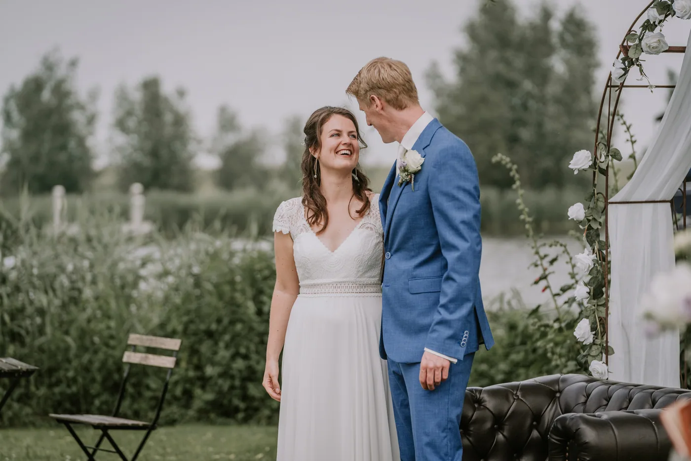 Leonie & Martijn, bruiloft bij Beneden Sas, De Heen, foto 75