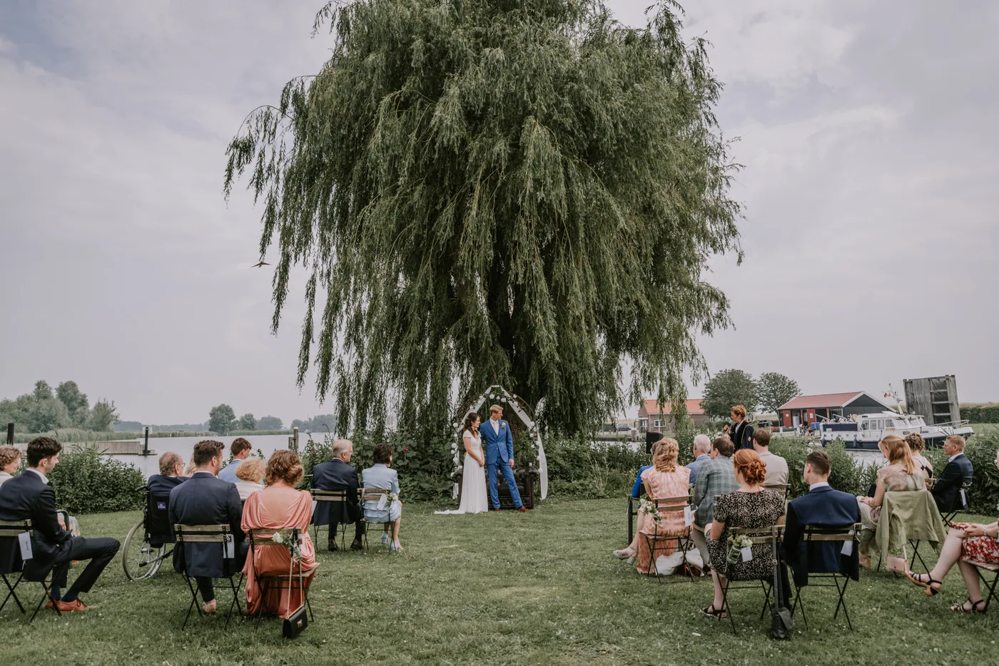 Leonie & Martijn, trouwfotografie bij Beneden Sas in De Heen