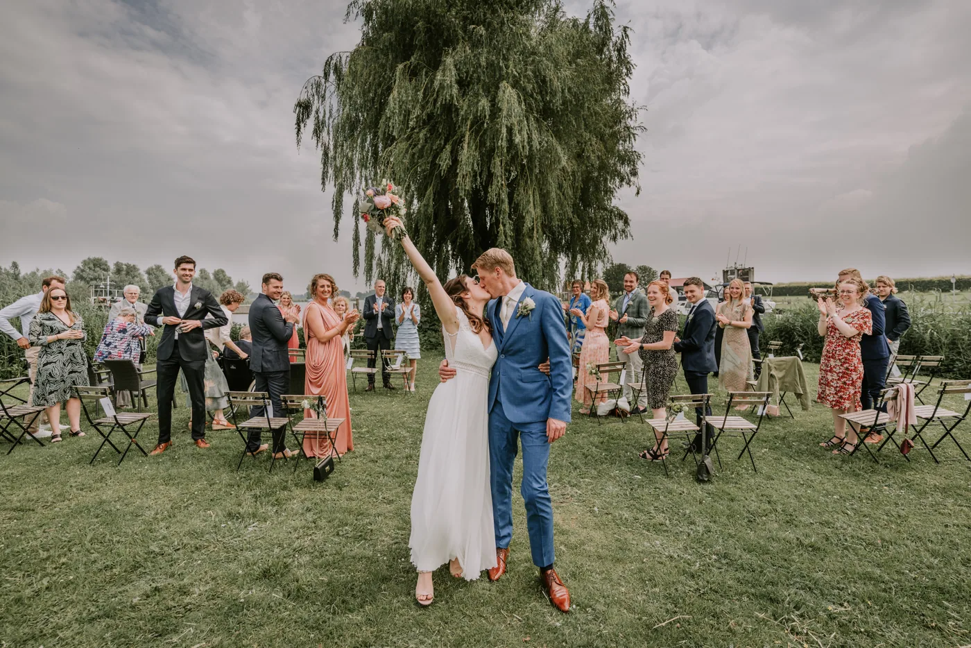 Leonie & Martijn, bruiloft bij Beneden Sas, De Heen, foto 80