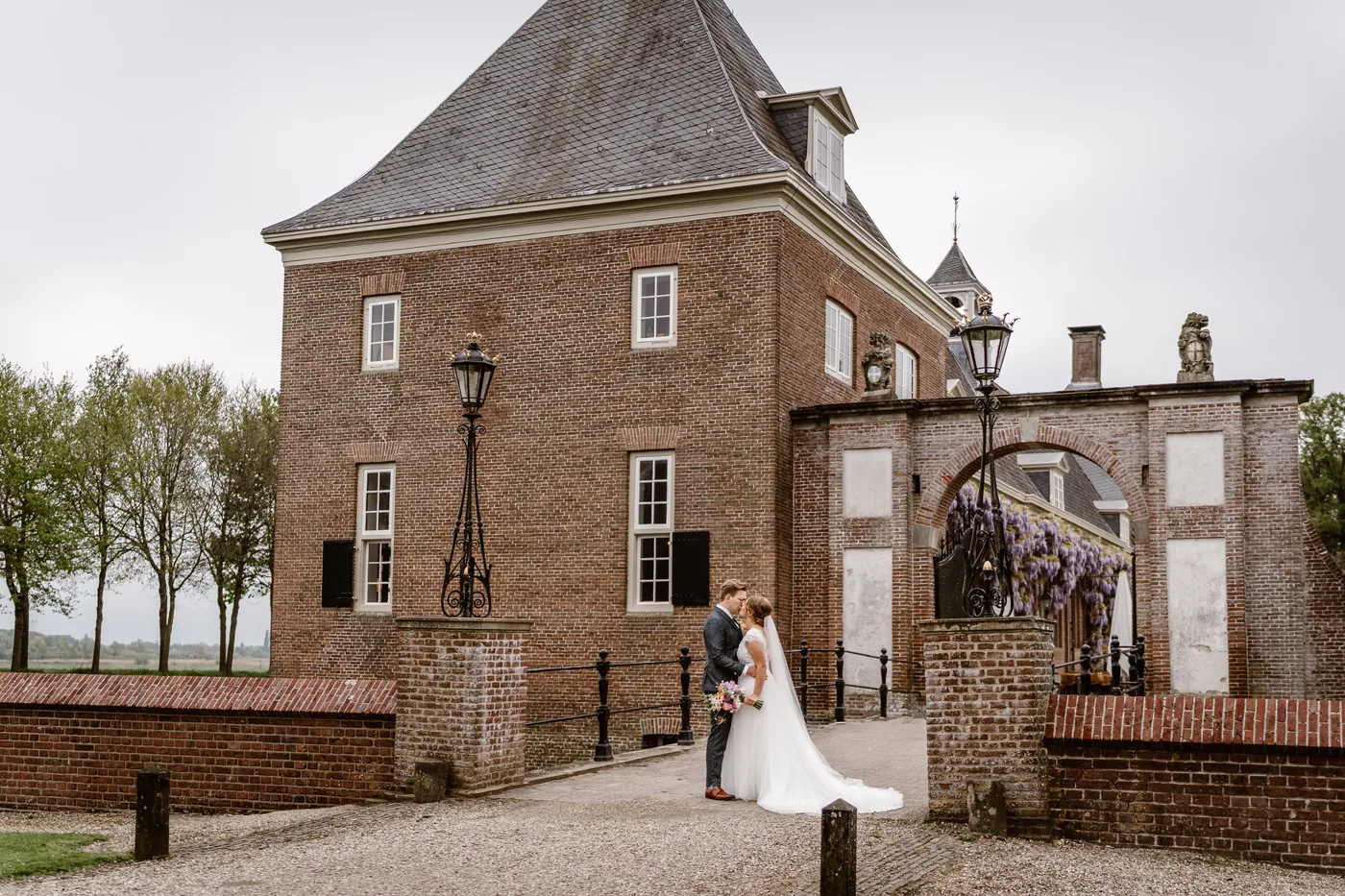 Robert-Jan & Melanie, bruiloft bij Buitenplaats Amerongen, foto 34
